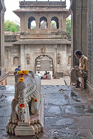 Nandi at Maheshwar_MG_9942