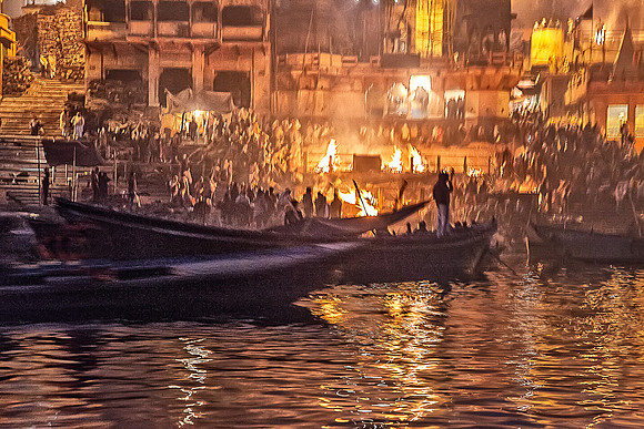 Ganges ghats at night_MG_8976-1