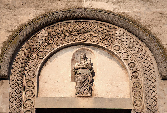 Madonna door lintel_MG_7857