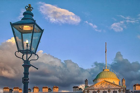 London sky and Somerset House at dusk_MG_4430